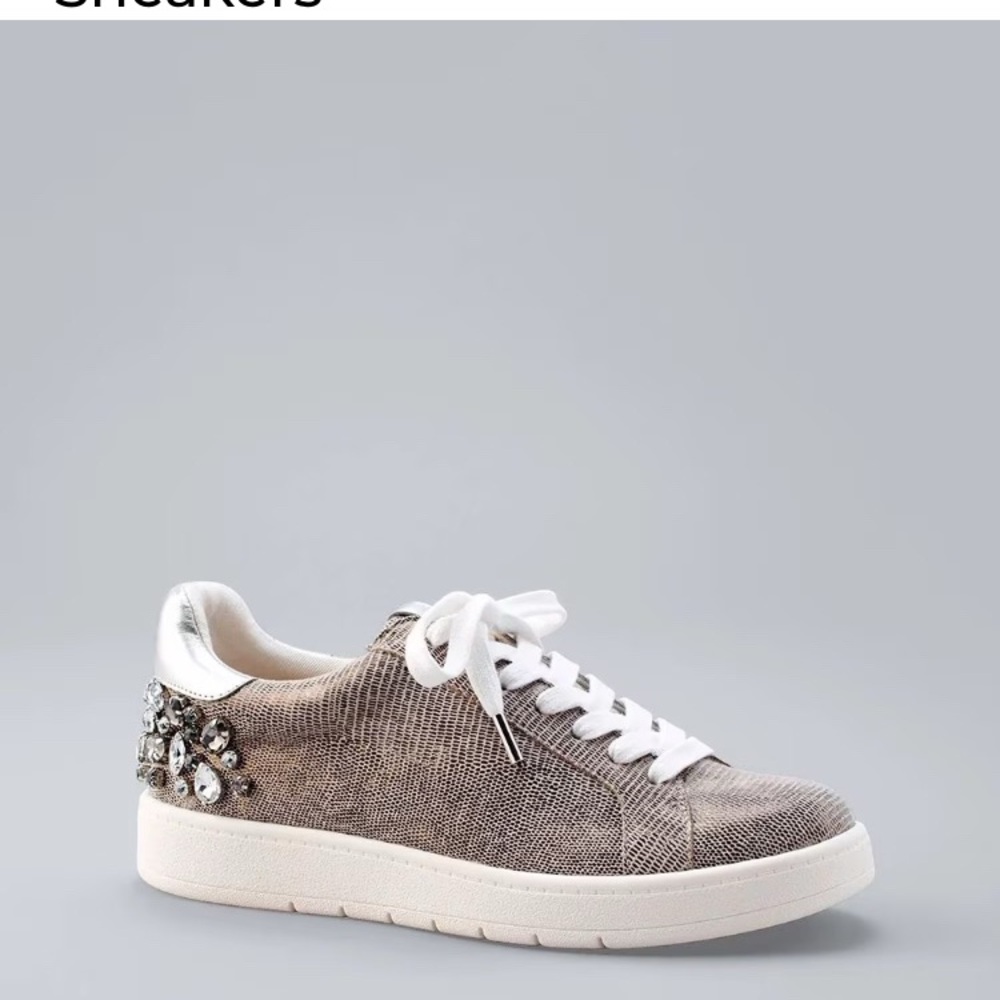 White House Black Market kick gem-trim sneakers women’s 7.5